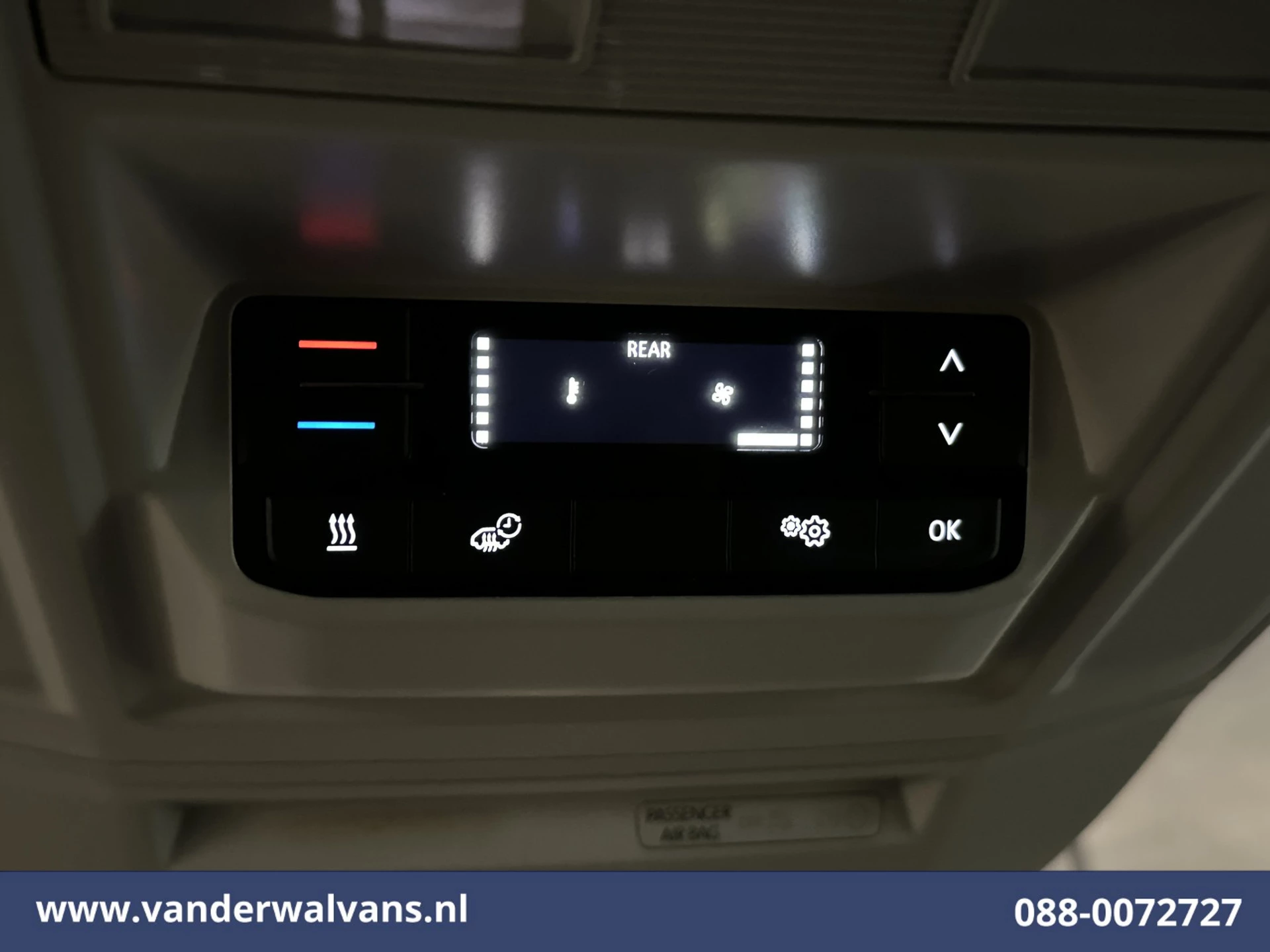 Volkswagen Crafter 2021 - 2.0 TDI 141pk L3H3 L2H2 Euro6 Airco | Navigatie | Apple Carplay | Chauffeursstoel zdjęcie 18