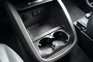 Mercedes-Benz V-Klasse 2024 - 300d 4-MATIC Extra Lang Avantgarde DC 237pk - 360 Cam - Multibeam - Burmester - Elektrische schuifdeuren - Rijklaar afbeelding 42