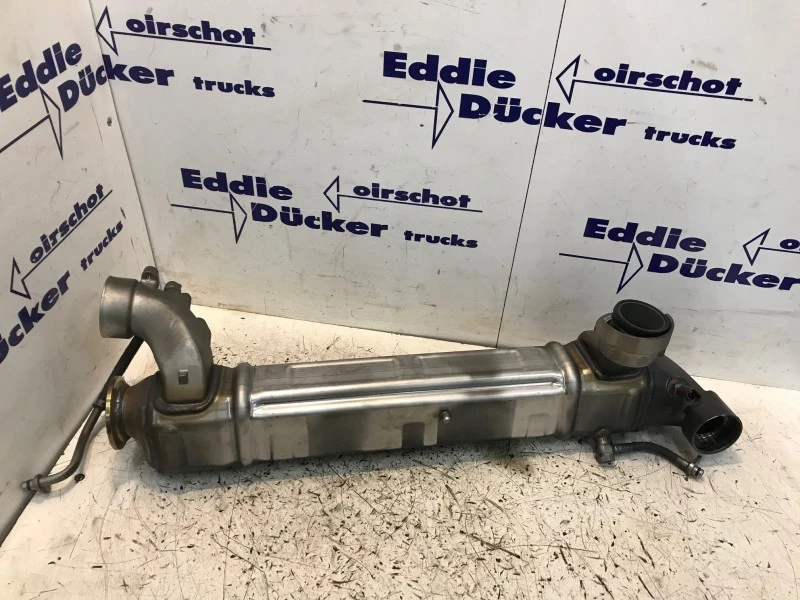 DAF 2022 - 2037340 EGR-KOELER (ALS NIEUW) afbeelding 1