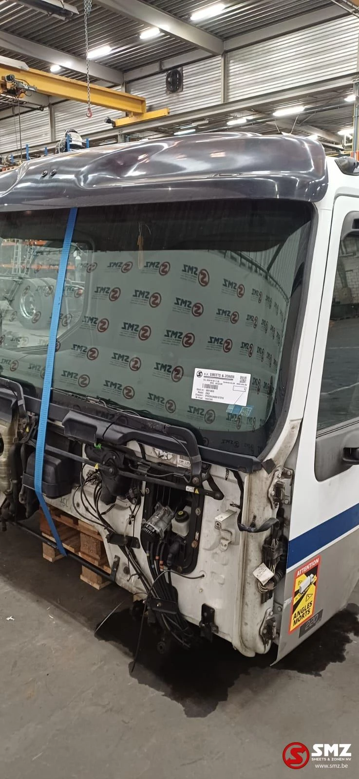 Renault 2003 - Occ cabine Renault Premium immagine 1