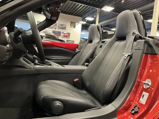 Mazda MX-5 2025 - ND Roadster 1.5 SkyActiv-G 132 Exclusive-Line Bose Leder Camera PDC Apple CarPlay bild 17