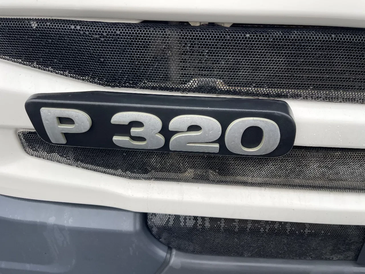 Scania P 2016 - P320 4x2 + Bucher Schörling Optifant 8000 (Only 36.360Km!!) Sweeper/Cleaner/Kehrwagen изображение 15