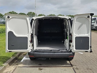 Volkswagen Caddy 2023 - 2.0 image 11