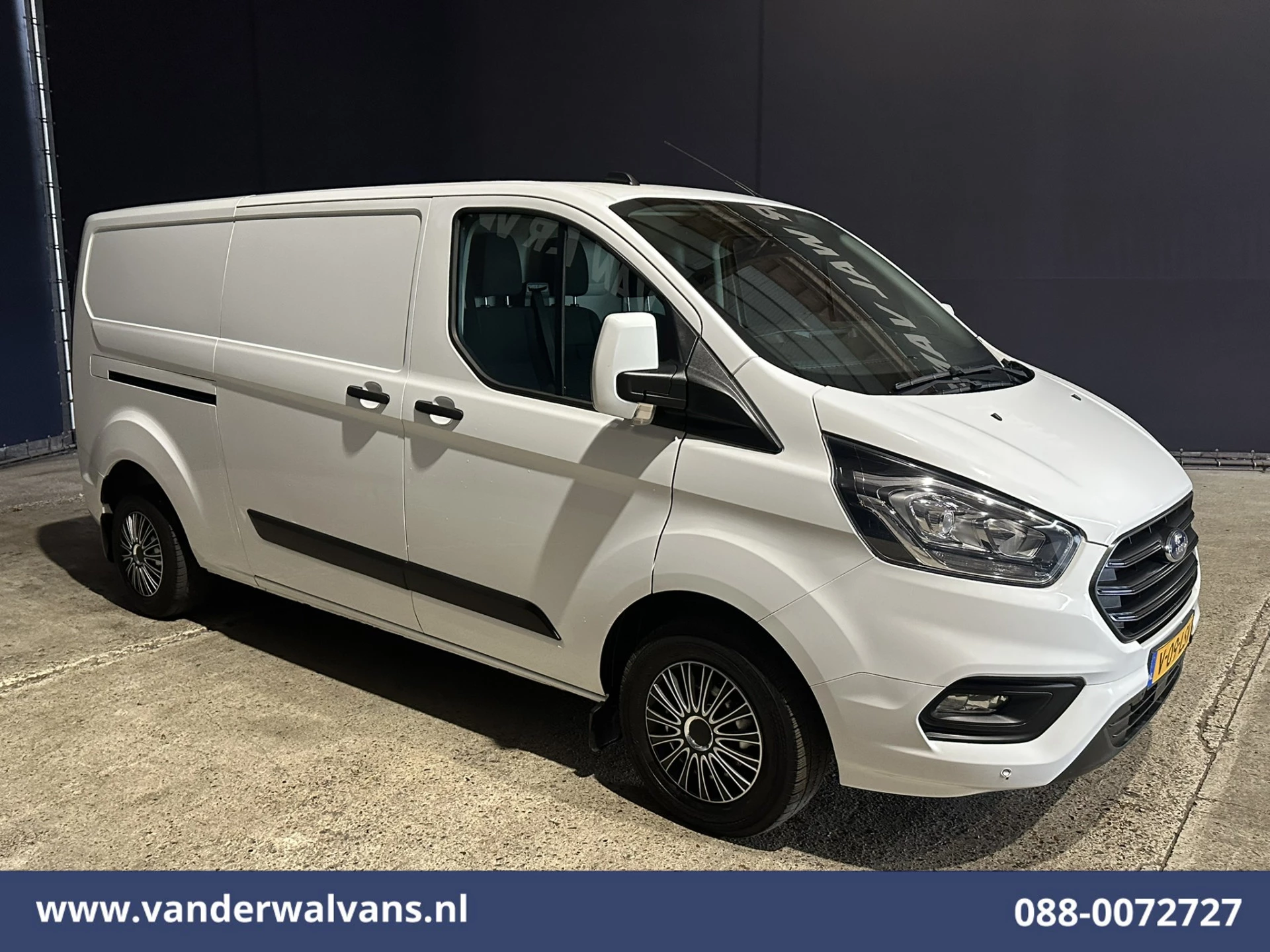 Ford Transit Custom 2023 - 2.0 TDCI 130pk L2H1 Euro6 Airco | LED | Cruisecontrol | Verwarmde voorruit | Parkeersensoren imagem 7