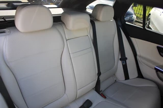 Mercedes-Benz C-Class 2022 - Estate 200 AUT9 Launch Edition Luxury Line PANORAMADAK LEDER MEMORY BURMESTER SFEER 360-CAMERA KEY-LESS GO zdjecie 18