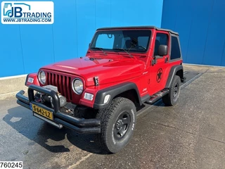 Jeep Wrangler 2006 - 4.0i Soft cabrio 4x4 4x4, Winch, Automatic изображение 1