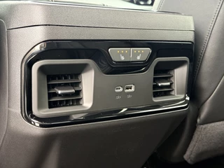 GMC Sierra 2024 - AT4 6.2L V8 420 PK / BPM VRIJ!! / VIRTUAL COCKPIT / HEAD UP / 360 CAMERA / BOSE / LEDER / TREKHAAK / 3500 KG AHG bild 25