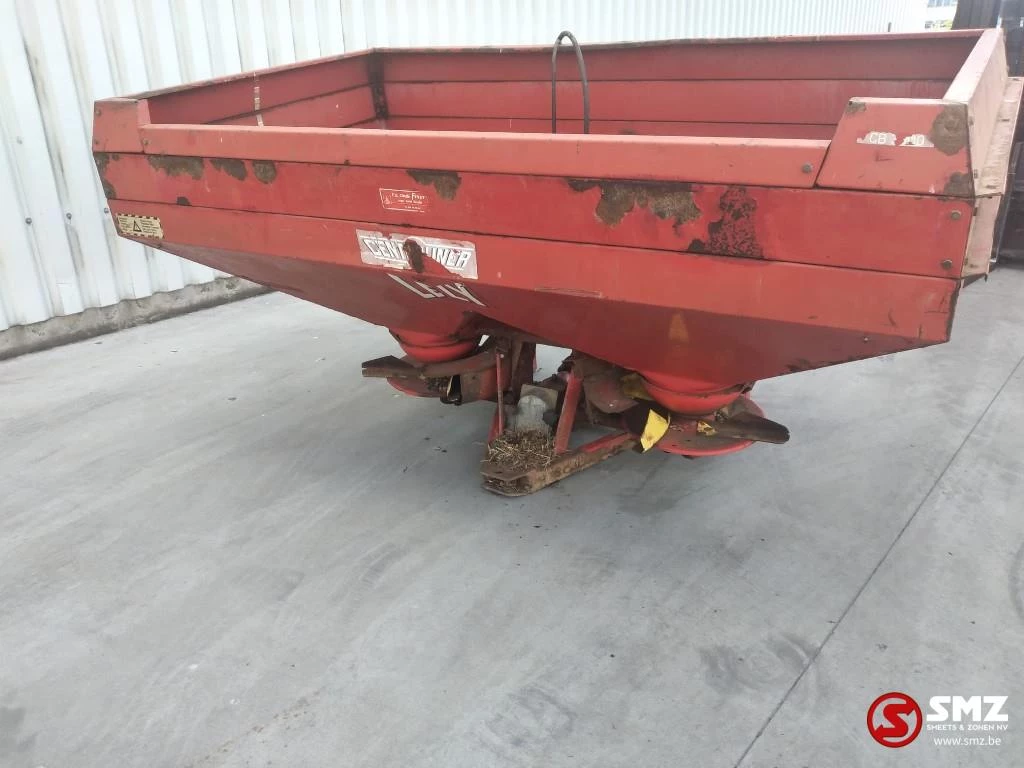 Diversen - Occ kunstmeststrooier Lely Industries afbeelding 1