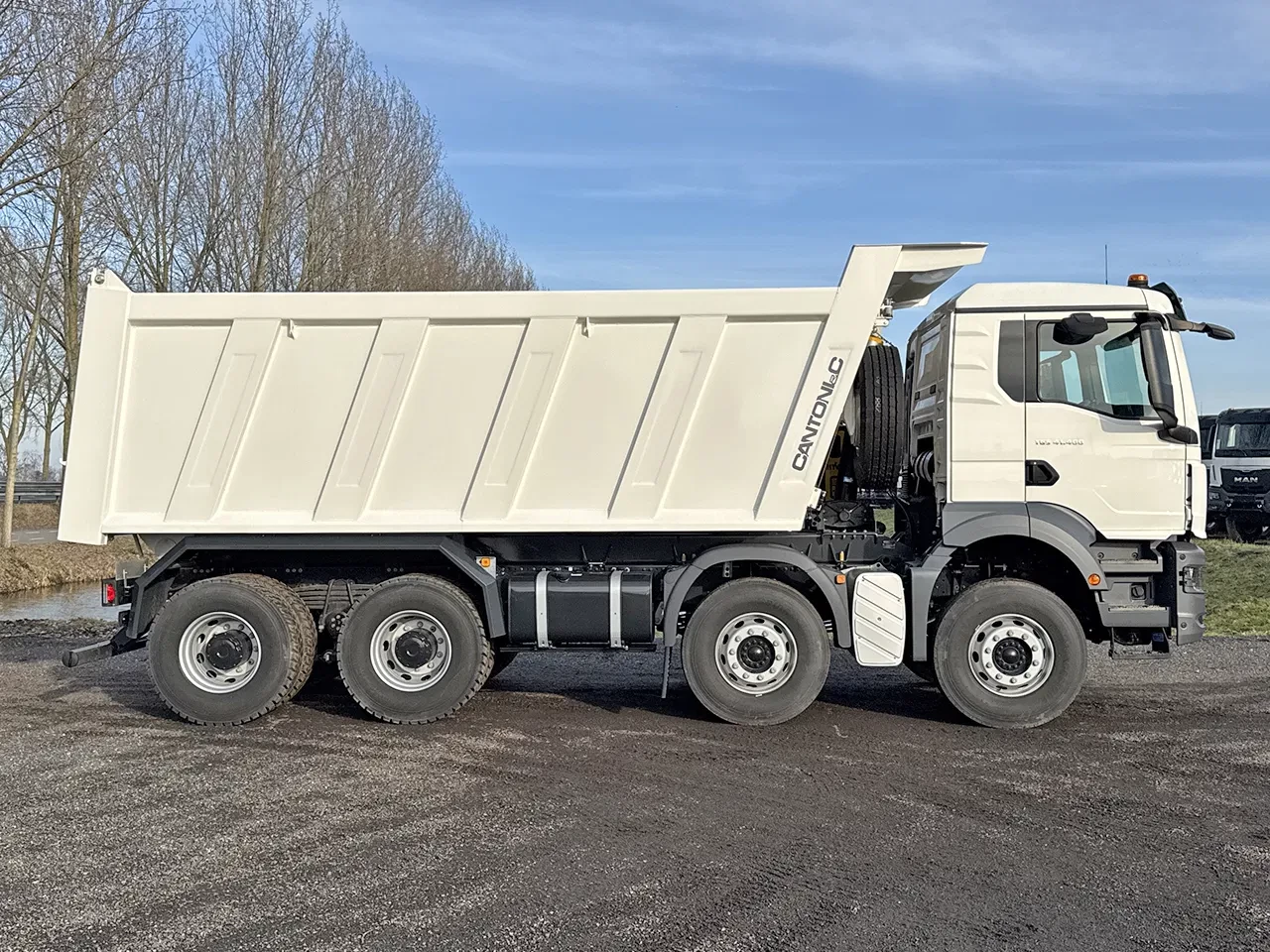 MAN TGS 2023 - 41.400 BB CH Tipper Truck (1 Unit) zdjęcie 5
