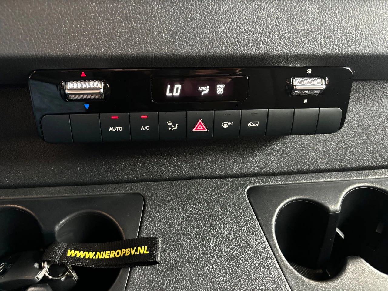 Mercedes-Benz Sprinter 2024 - 319CDI L2H1 PRO Automaat Airco Navi Cruisecontrol LED 3500KG Trekhaak NIEUW obrázek 24