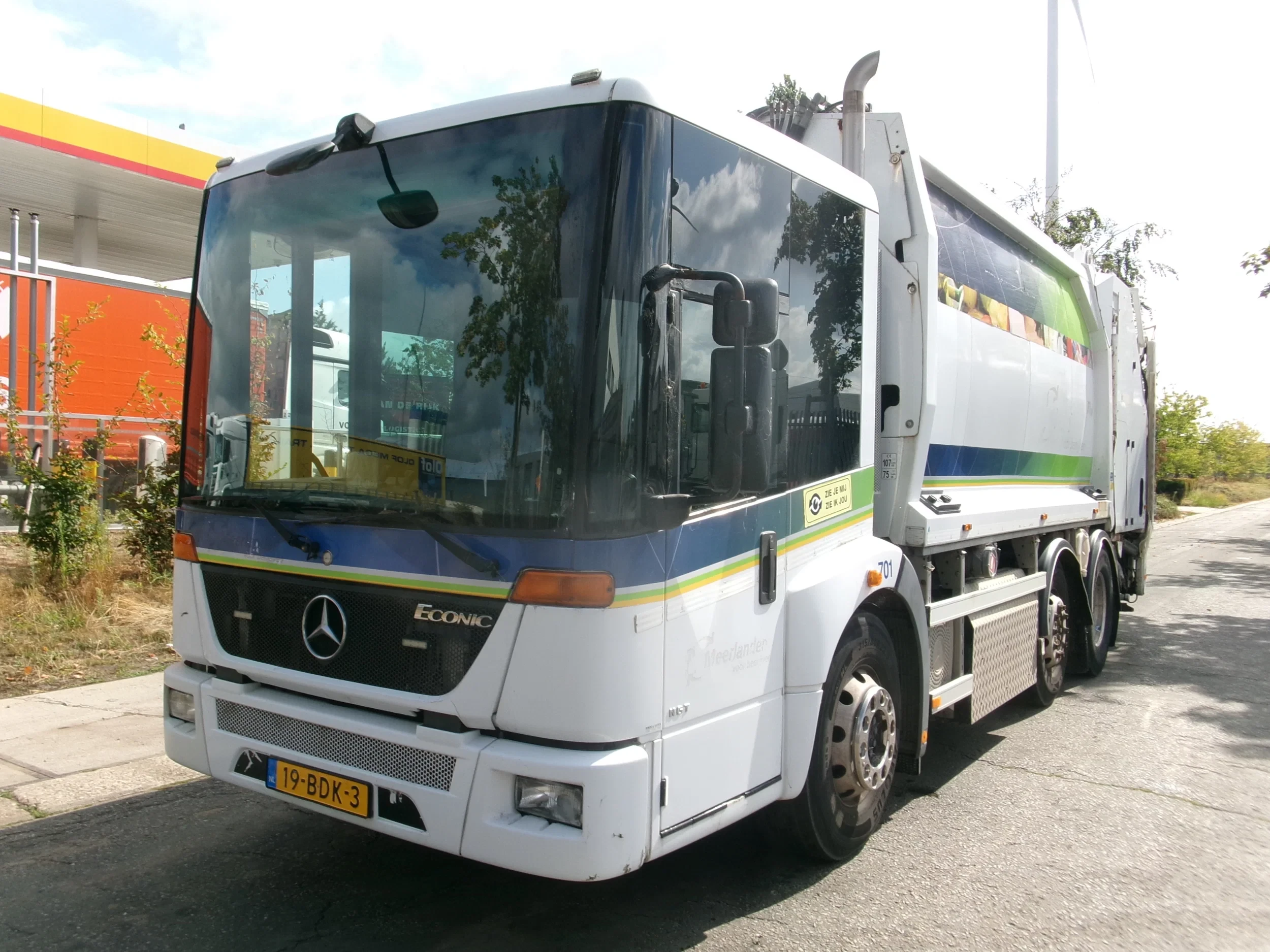 Mercedes-Benz ECONIC 2628 LLVLA 6X2/4 NGT 2013 - ECONIC 2628 Geesink vuilniswagen 6x2 NL truck afbeelding 1