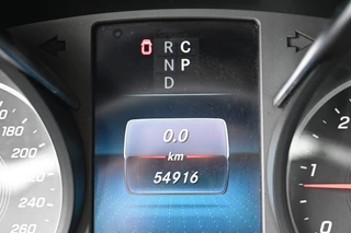 Mercedes-Benz V-Class 2024 - 300d 4-MATIC AMG DC Avantgarde obrazek 27