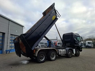 MAN TGA 2006 - 41.430 / 8X8 / 2XBIG AXLE / FULL STEEL / DRUM BRAKES / MEILLER TIPPER / 18-CUBIC / AIRCO / MANUAL / EURO-3 / 2006 imagem 11
