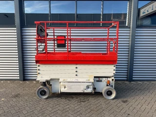 JLG 2015 - 2646ES Hoogwerker Schaarhoogwerker for sale