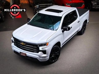 Chevrolet Silverado 2024 - High Country 6.2 V8 420 PK, obrazek 14