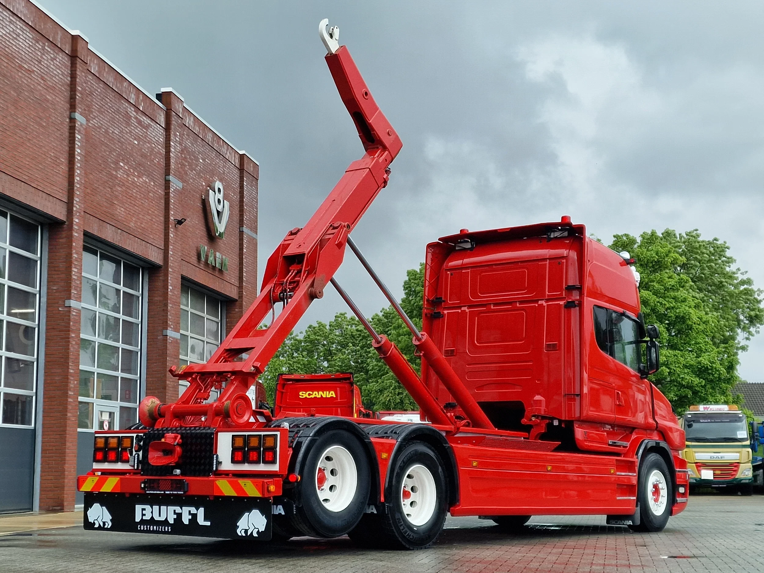 Scania T 2016 - T520 V8 6x2 - AJK Hooklift - New BUFFL interior - Retarder - Full air - Show truck Bild 17