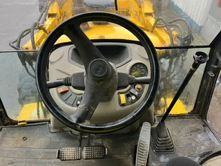 New Holland N/A 2018 - B 80 B-SS , 4x4 , Backhoe loader , 4in1 Bucket image 17
