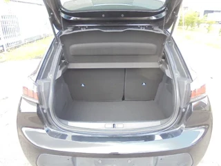 Peugeot 208 2025 - 208 NEW TAX FREE image 7