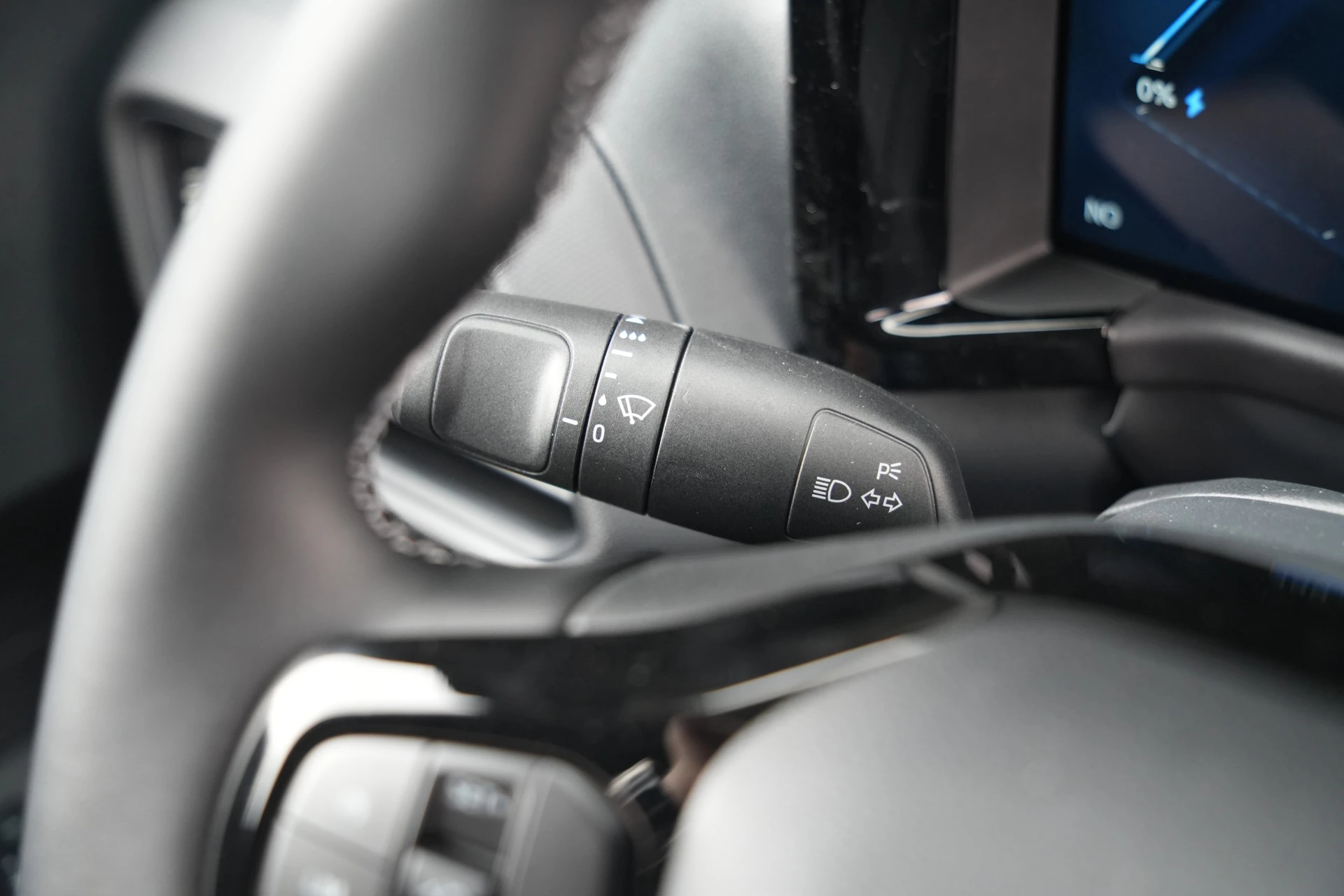 Ford E-Transit Courier 2026 - Trend 46 kWh 136pk - Stoel/Stuurverwarming - Camera - Cruise - Carplay/Android - Rijklaar Bild 29