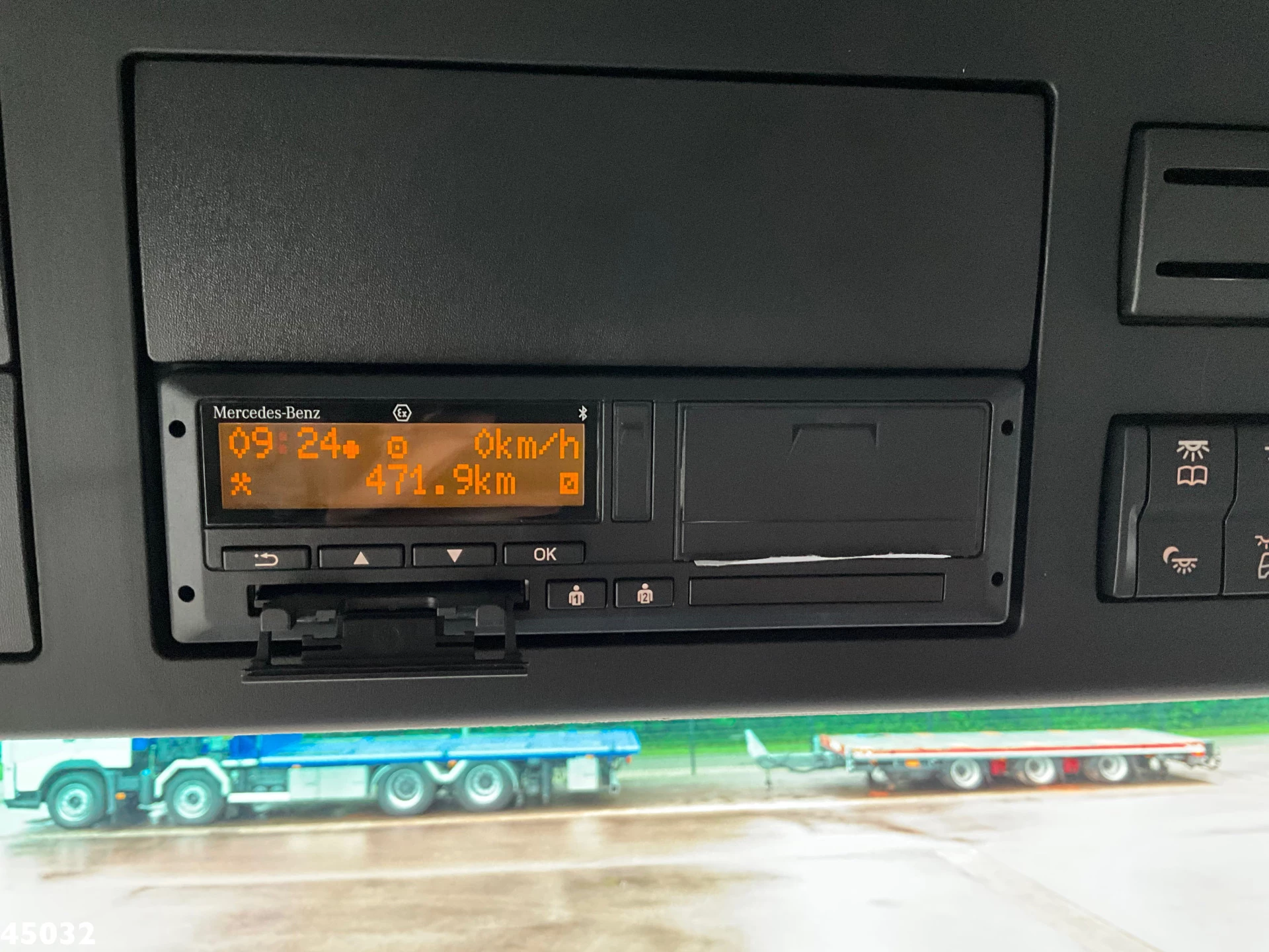 Mercedes-Benz Actros 2025 - 2543 HMF 23 Tonmeter laadkraan obrázek 22