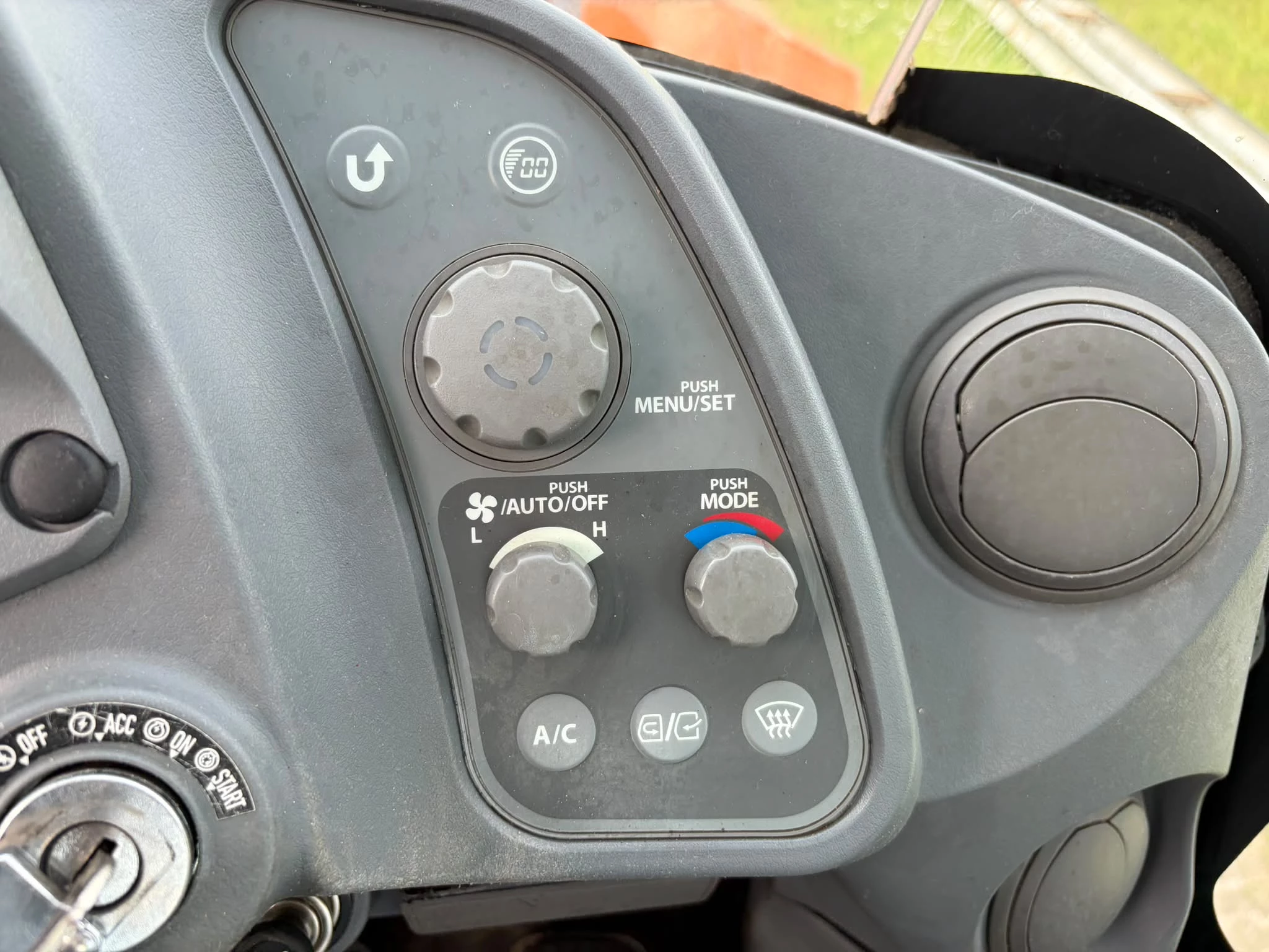 Hitachi ZW220-5B 2016 obrázek 19