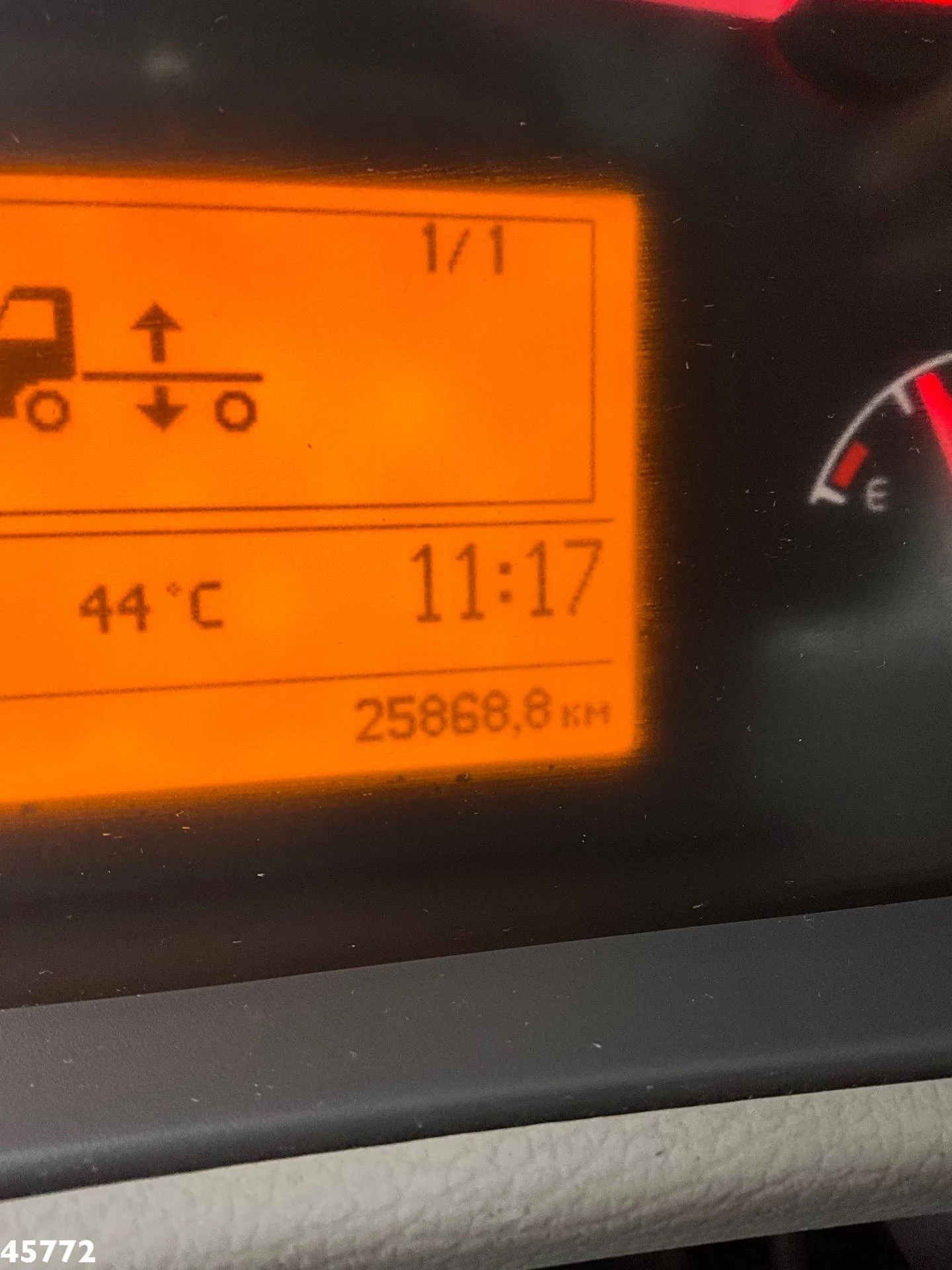 Volvo FE 300 Multilift 21 Ton haakarmsysteem Just 25.868 km! Like New! 2009 image 18