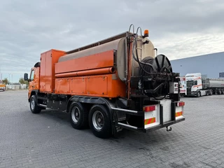 Volvo 340 1999 - FM 6x4 / Lagram / SIHI / Sproeiwagen / Spray truck bild 3