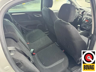 Fiat Punto 2014 - Evo 0.9 TwinAir Lounge obrazek 19