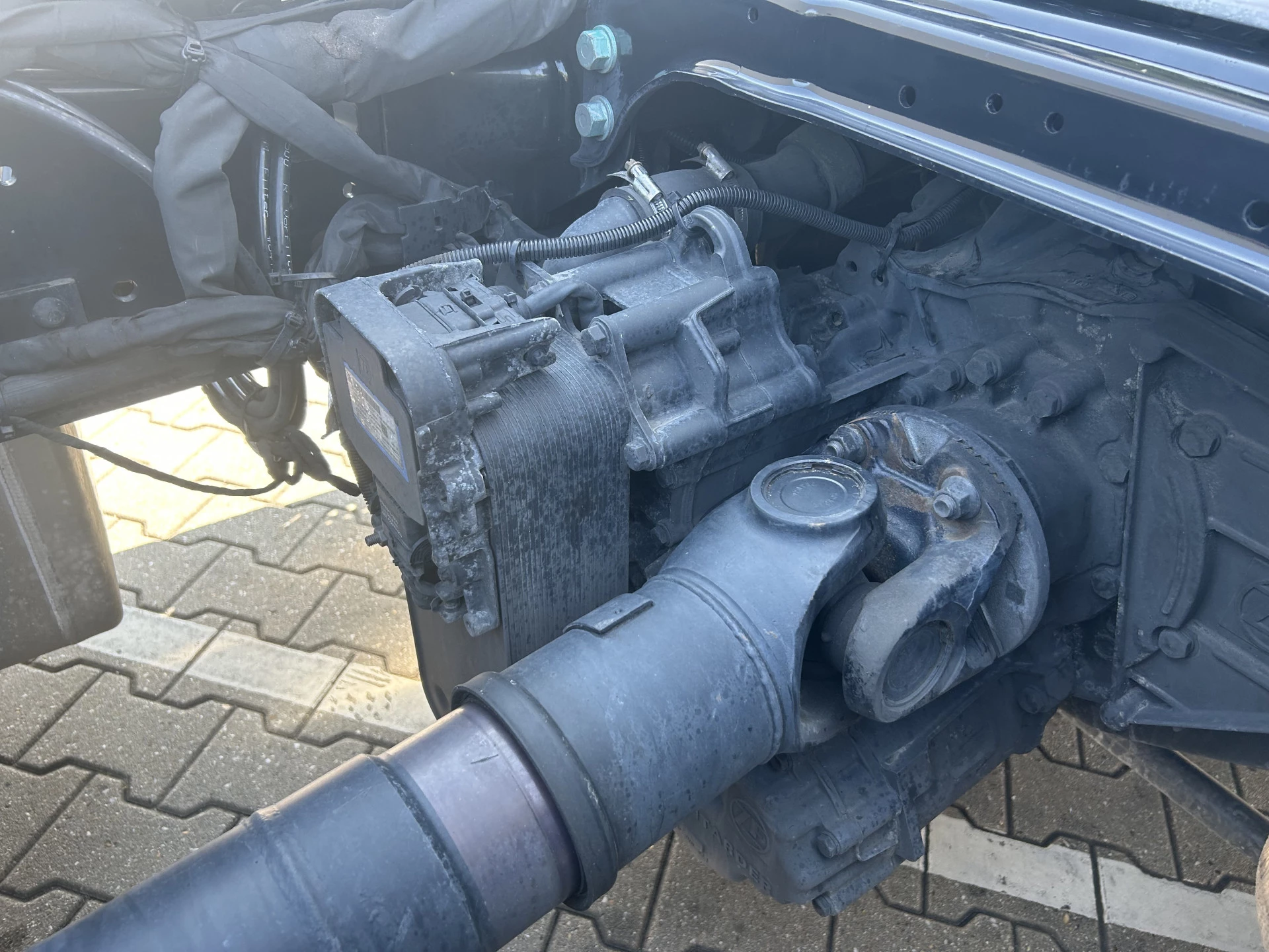 MAN TGX 2023 - 18.470 GX / 264 dkm / Retarder image 16