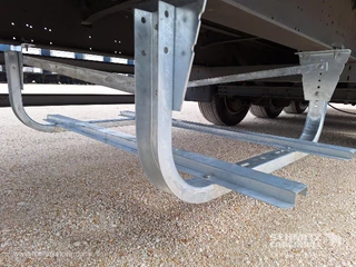 Schmitz Cargobull Semitrailer Curtainsider Mega 2017 Bild 3 Miniaturansicht