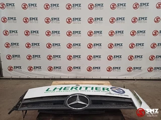Mercedes-Benz N/A 2014 - Occ grille Mercedes immagine 1