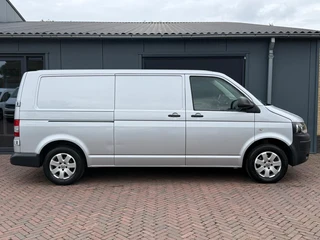 Volkswagen Transporter 2015 - 2.0 TDI 114 PK L2 Airco Trekhaak Nwe Apk Navi NAP Boekjes Lmv afbeelding 2 miniatuur