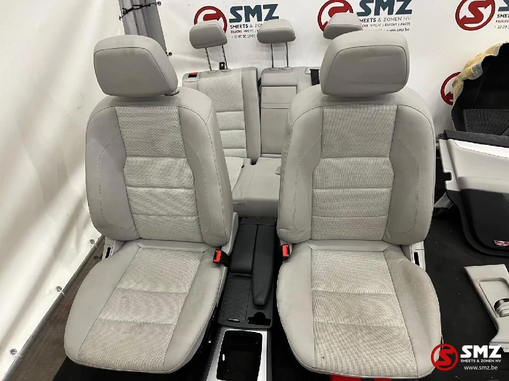Mercedes-Benz - Occ set interieur met zetels S204FL Mercedes obrázek 1