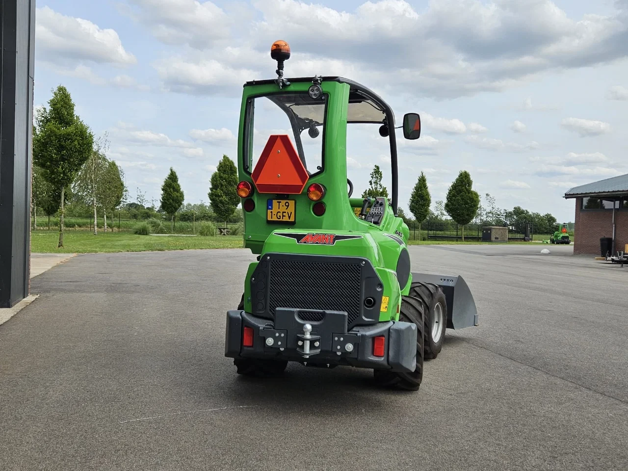Avant 2024 - 645i TDL+ mini-shovel afbeelding 11