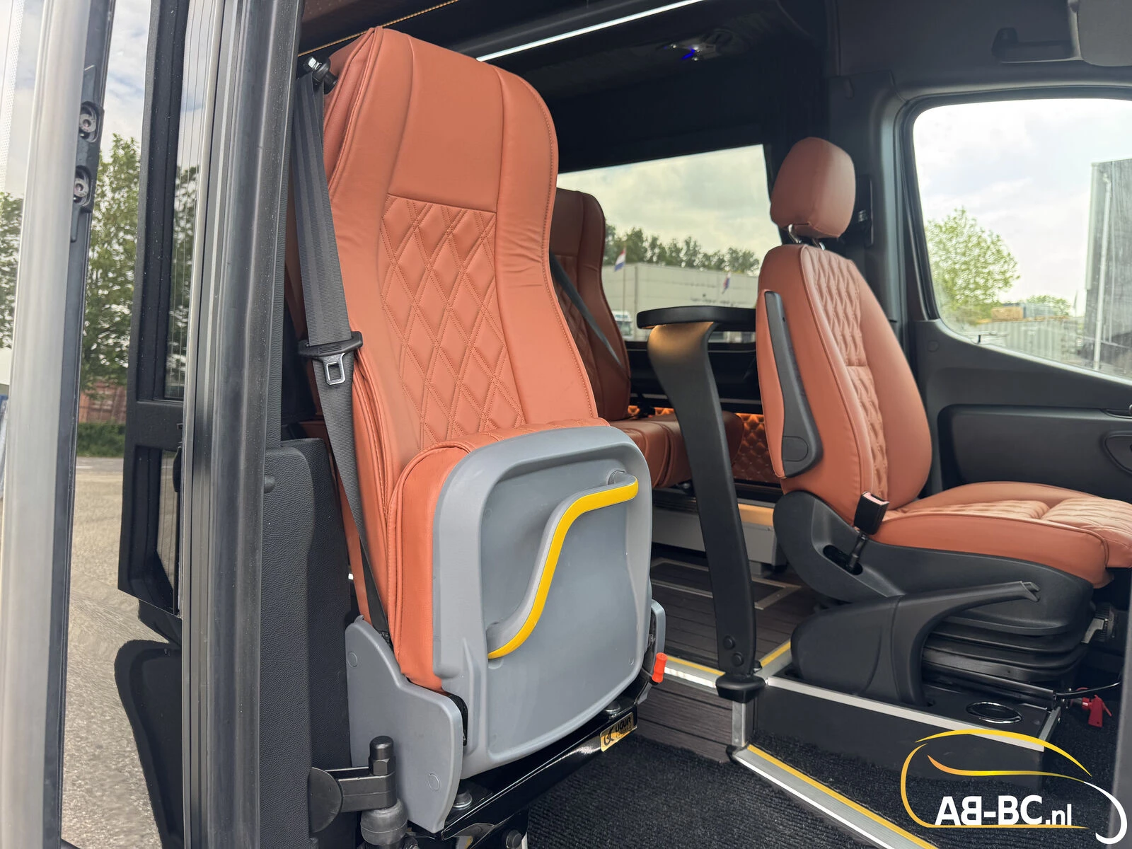 Mercedes-Benz 519 Storm, 21 Seats large luggage space, Euro 6 2026 Bild 52