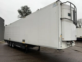 Schmitz Cargobull 2014 image 2 thumbnail