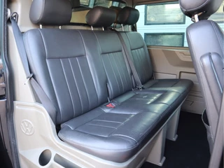 Volkswagen Transporter 2009 - 2.5 TDI 131pk 5 Pers. DC - Lang L2 - Trekhaak - Airco obrazek 10