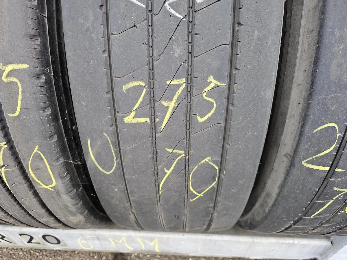 MICHELIN 275/70 R 22.5 ON RIM 2004 afbeelding 5