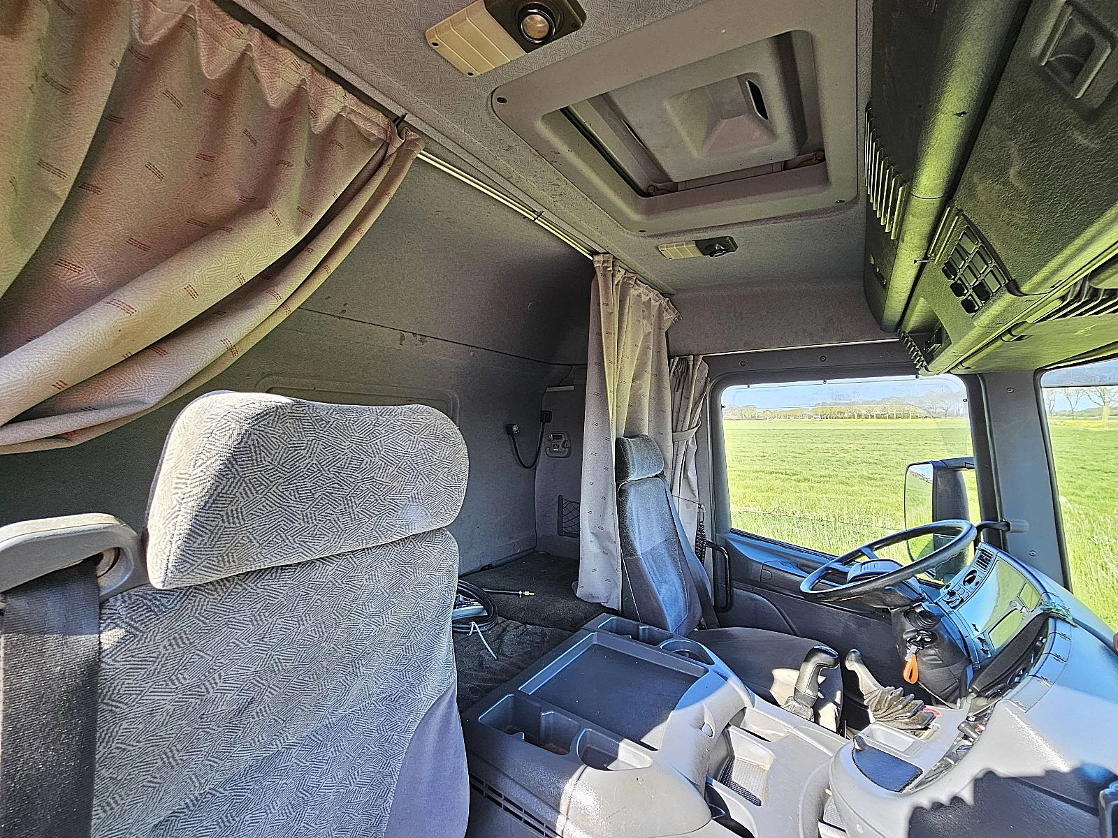 Scania P 2004 - P114.380 obrázek 13