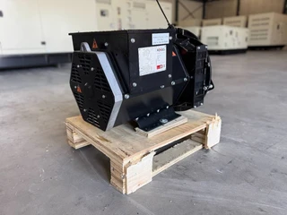 2025 - DPX CJ184G - 31 kVA Alternator - DPX-33902 obrázek 2 náhled