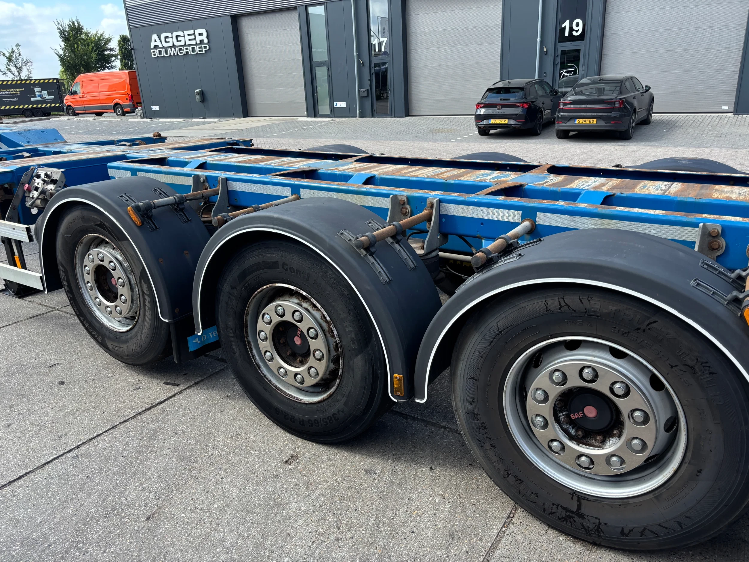 D-TEC 2016 - FT-LS-S / 3x Extendable / 1x Lift Axle / SAF + Disc afbeelding 9