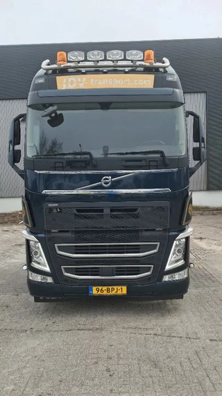 Volvo FH 2020 - 500 | 6x2 | NCH | Globetrotter XL | 2 tanks | Retarder | Steerable Liftaxle afbeelding 2