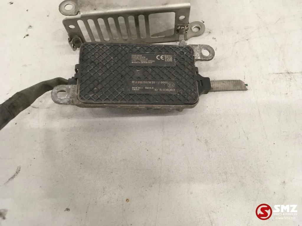 Mercedes-Benz Actros - Occ NOX sensor MP4 Bild 3