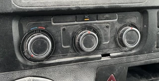 Volkswagen Transporter 2010 - 2.0 TDI L1H1 Trendline airco imagem 10