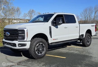 Ford F-250 2026 - USA 6.7 V8 Platinum Tremor image 4