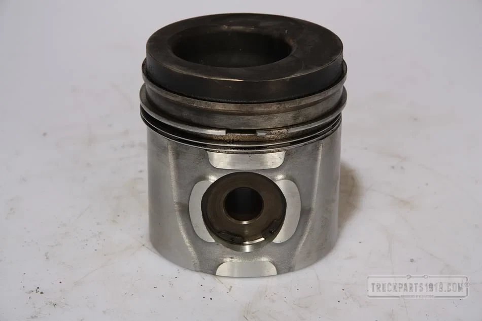 Renault - Engines & Parts Renault DCI4 Zuiger Gebr. imagen 2