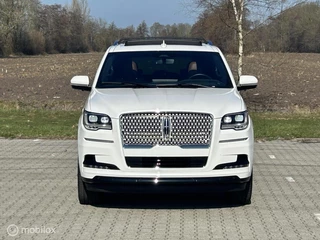 Lincoln Navigator 2024 - Black Label op Grijs kenteken. zdjecie 3