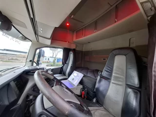 Volvo FH 2016 - FH4-460 / CLEAN NL TRUCK / VEB+ / ADR / ACC / LWDS / DAS / DOUBLE TANK / LEATHER / FRIDGE / ALCOA / EURO-6 / 2016 afbeelding 24