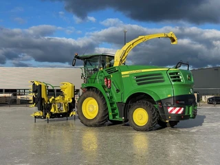 John Deere 8200 2021 afbeelding 2 miniatuur