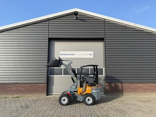 Giant G1100 G1200 minishovel NIEUW budget uitvoering €345 LEASE 2026 afbeelding 2 miniatuur